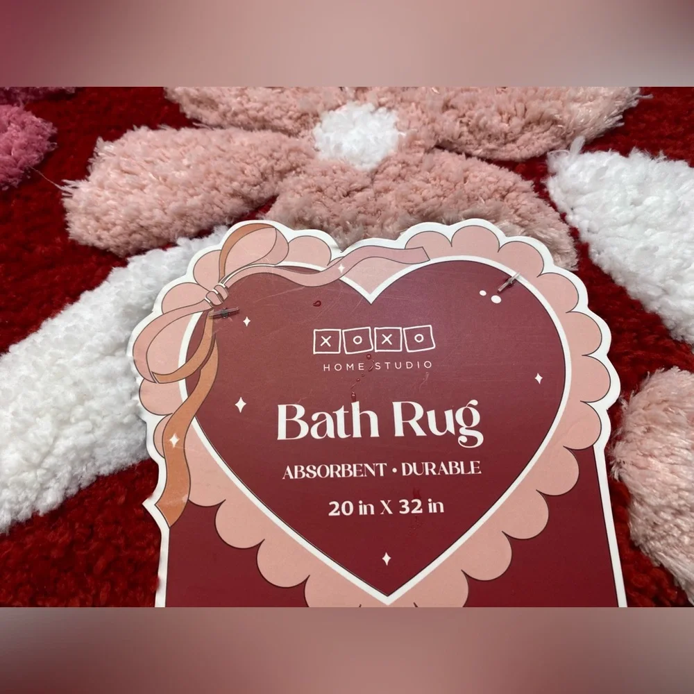 XOXO Home Studio ❤️Floral Cozy Bath Rug 20x32” NWT